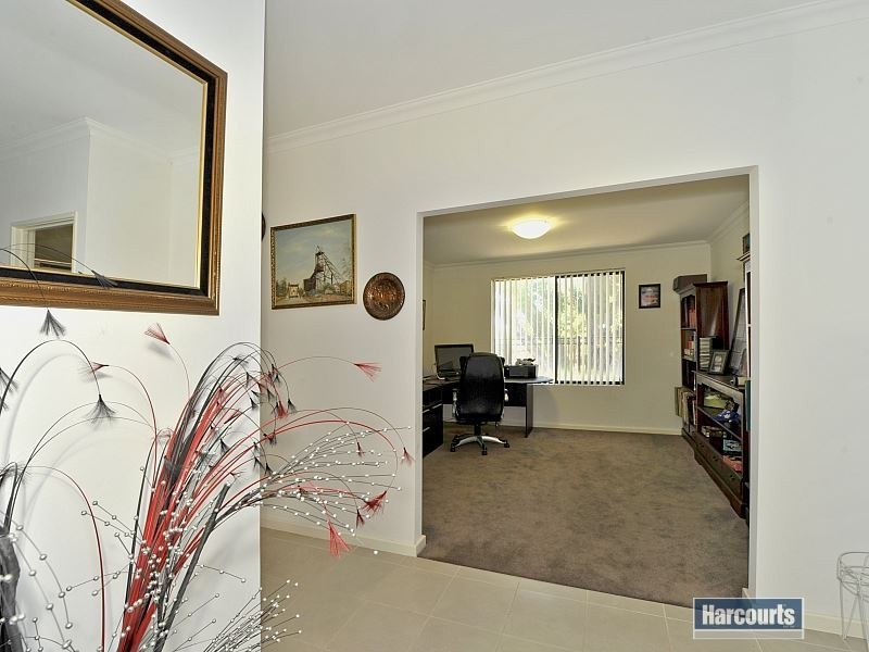 20 Calder Nook, Lakelands WA 6180