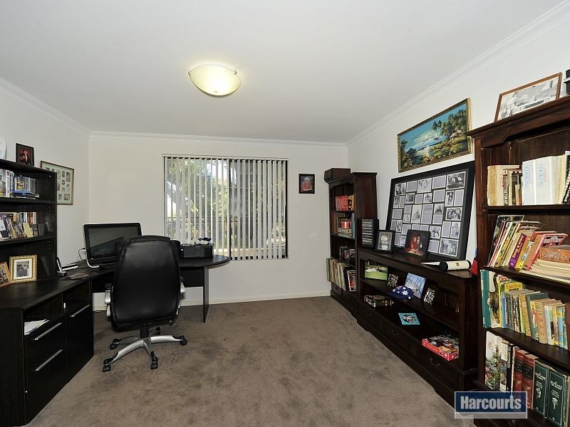 20 Calder Nook, Lakelands WA 6180