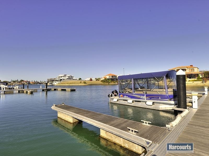 8/206 Mary Street, Halls Head WA 6210