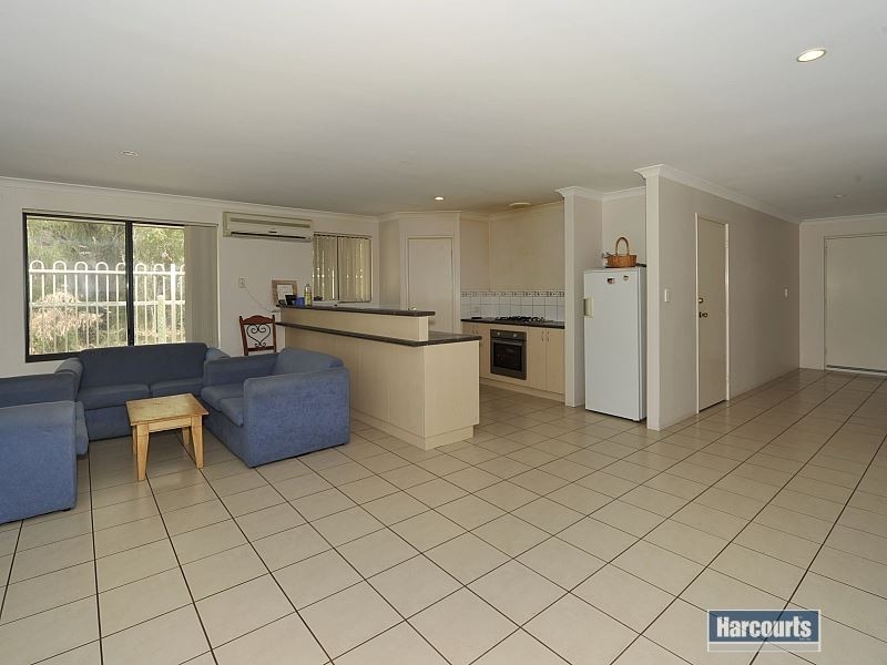 46 Caspian Drive, Wannanup WA 6210