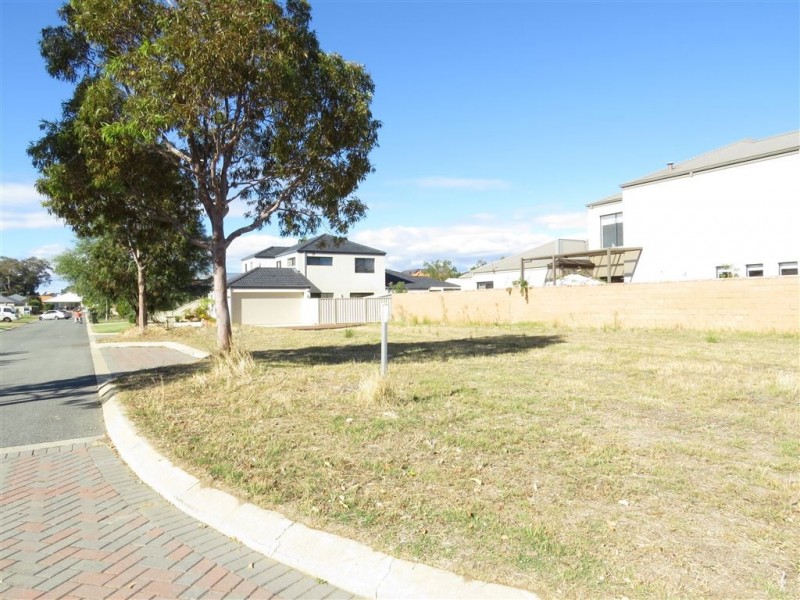 71 Darwin Terrace, Dudley Park WA 6210