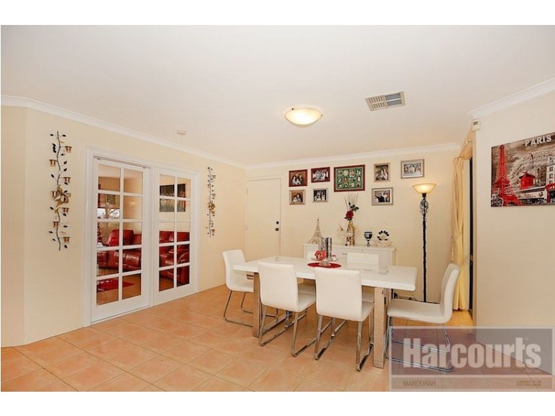 18 Placid Waters Parade, Coodanup WA 6210