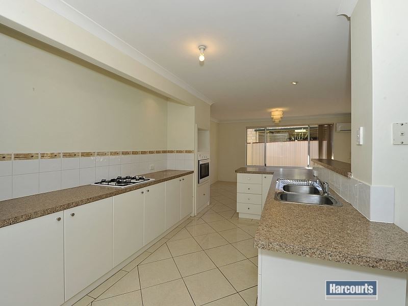 34 Ravendale Drive, Dudley Park WA 6210