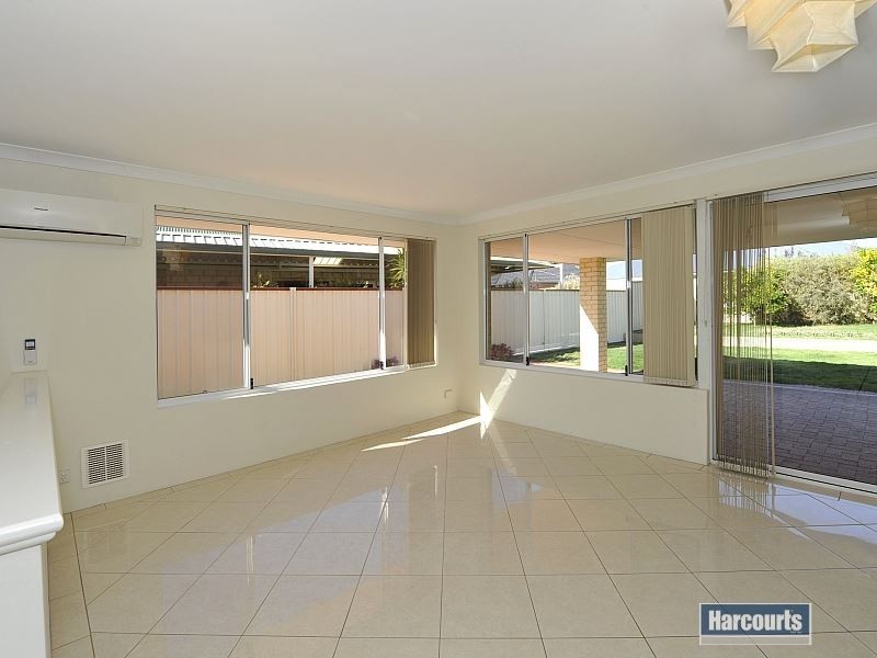 34 Ravendale Drive, Dudley Park WA 6210