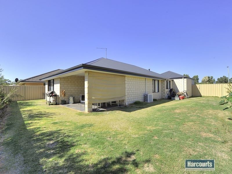 24 Padbury Road, Pinjarra WA 6208