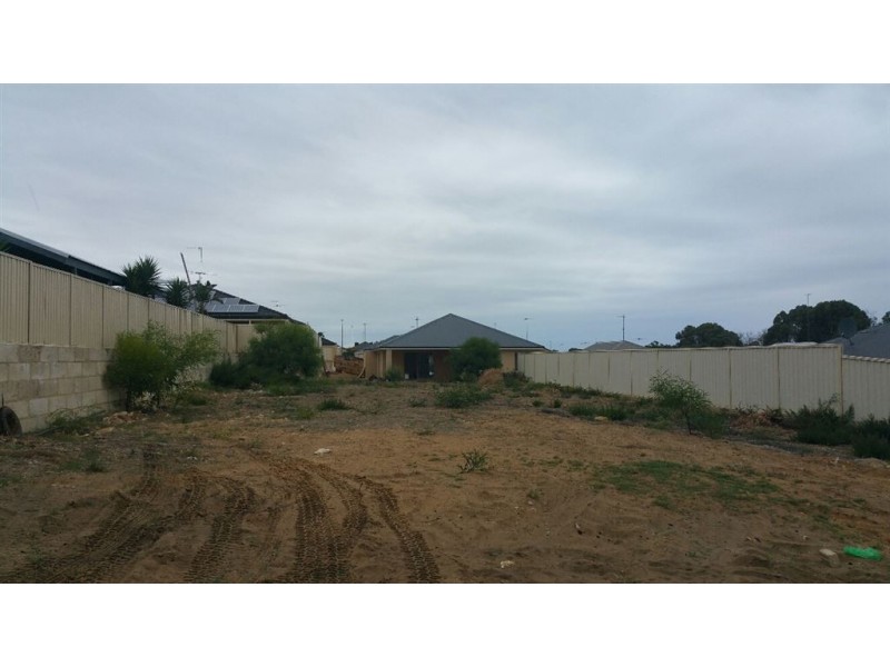 9 Cuballing Retreat, Dawesville WA 6211