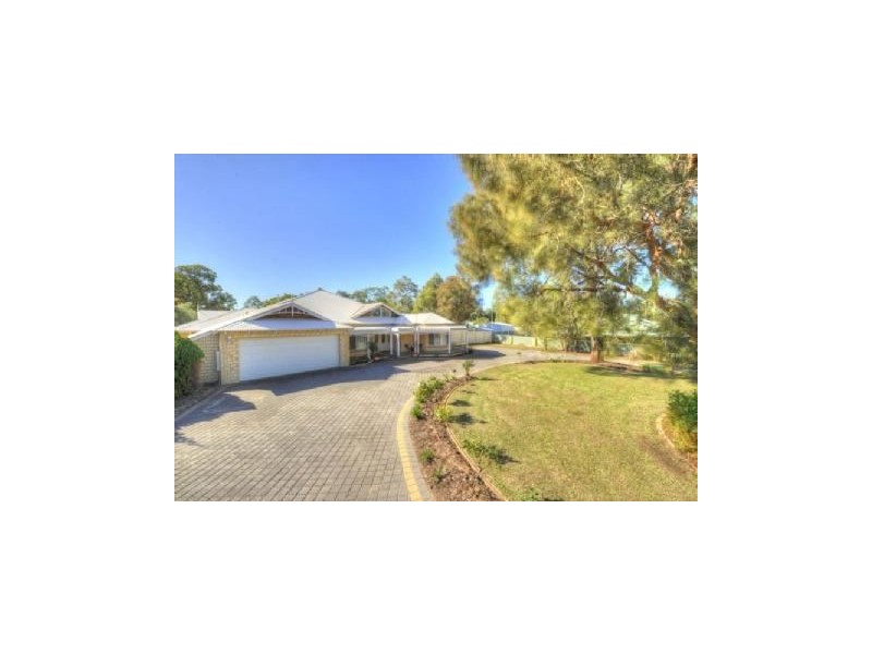 19 Carrick Cross, Greenfields WA 6210