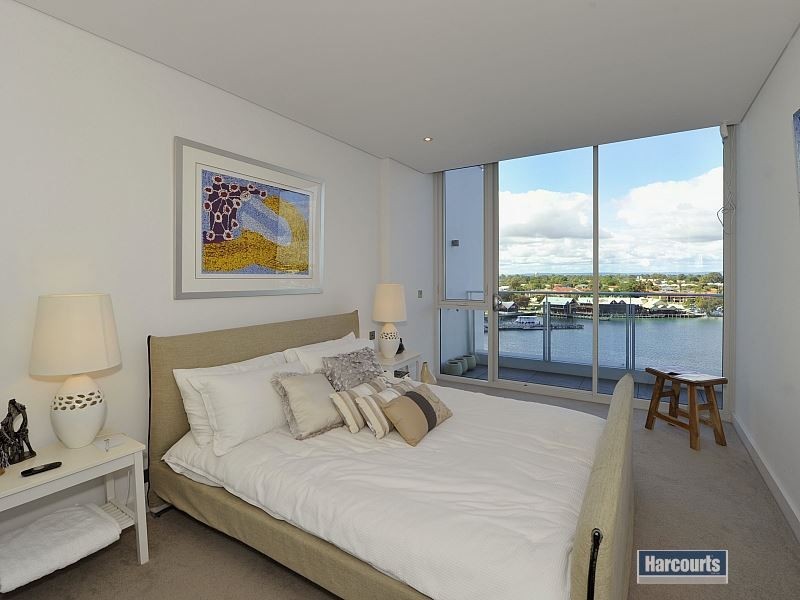 705/1 Marco Polo Drive, Mandurah WA 6210