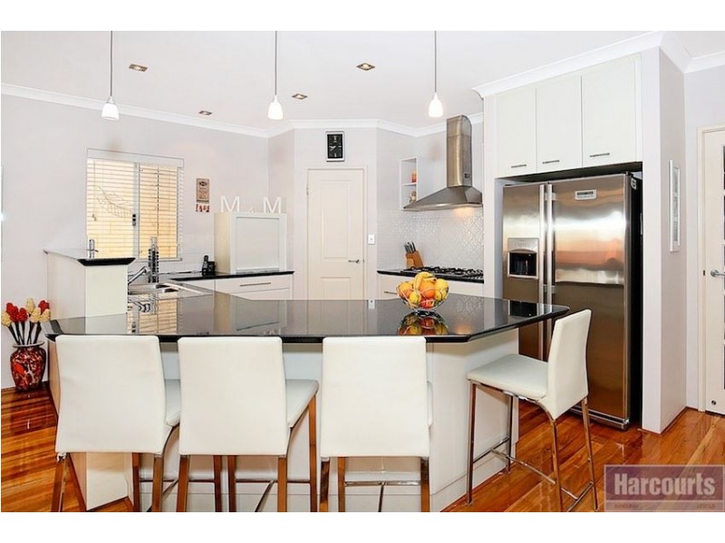 10 Isabellas Way, Erskine WA 6210