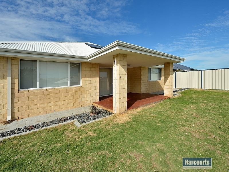 22 Sequin Close, Meadow Springs WA 6210