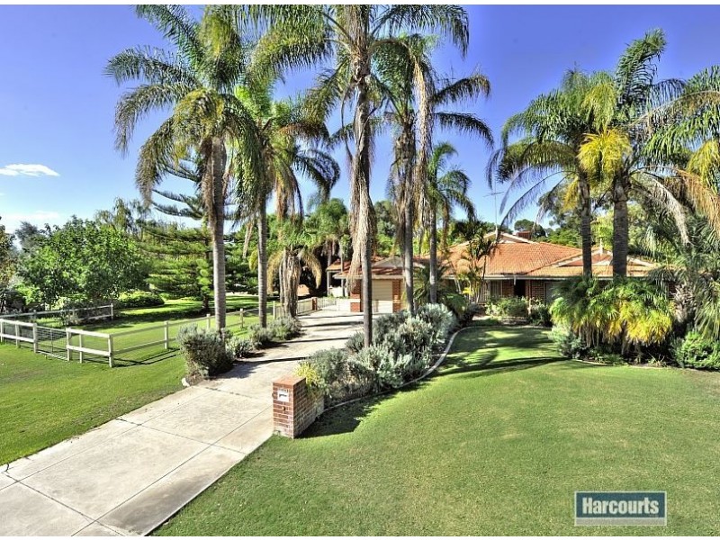6 Kingscote Place, Greenfields WA 6210