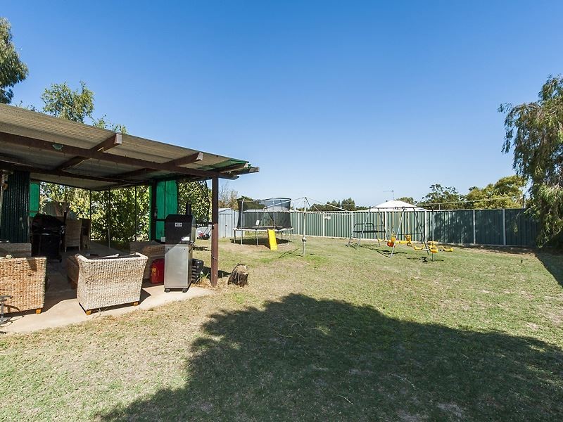 29 Hesse Street, Waroona WA 6215