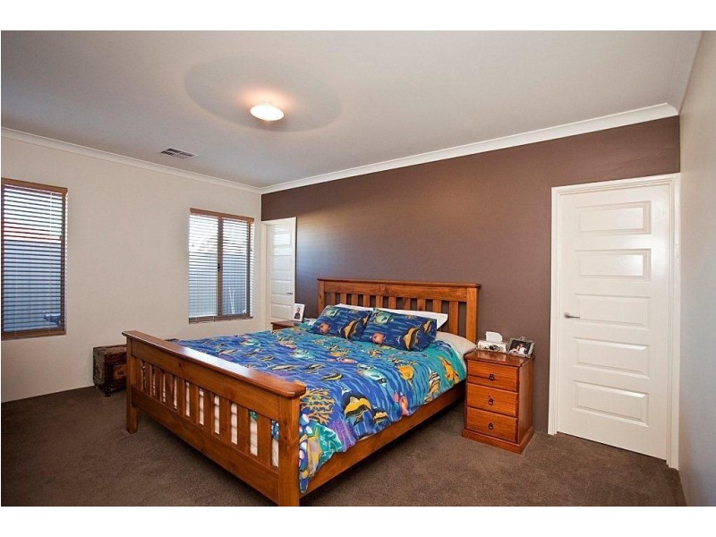 8 Gem Way, Dawesville WA 6211