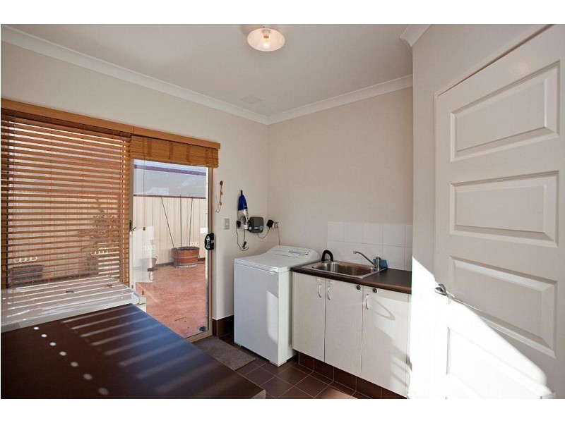 8 Gem Way, Dawesville WA 6211