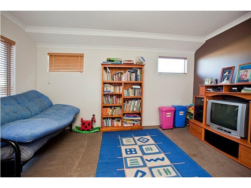 8 Gem Way, Dawesville WA 6211