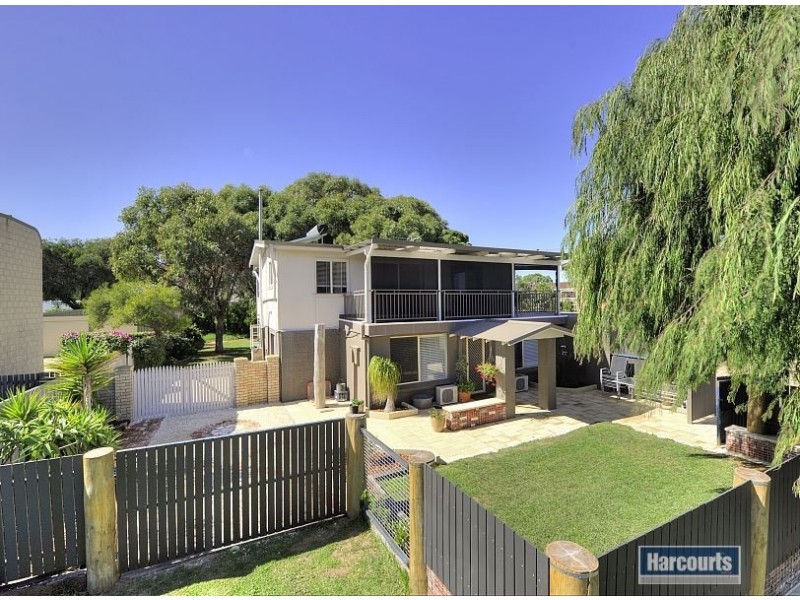 11 Cornwallis Road, Madora Bay WA 6210