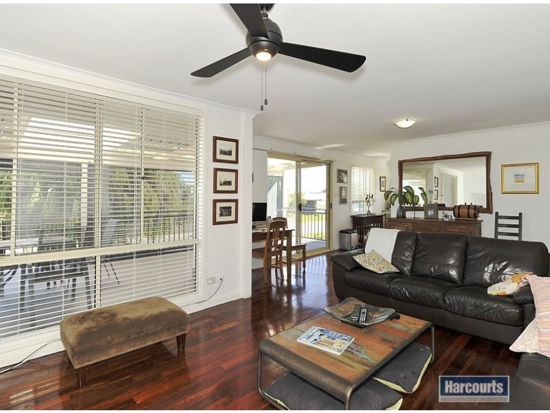 11 Cornwallis Road, Madora Bay WA 6210