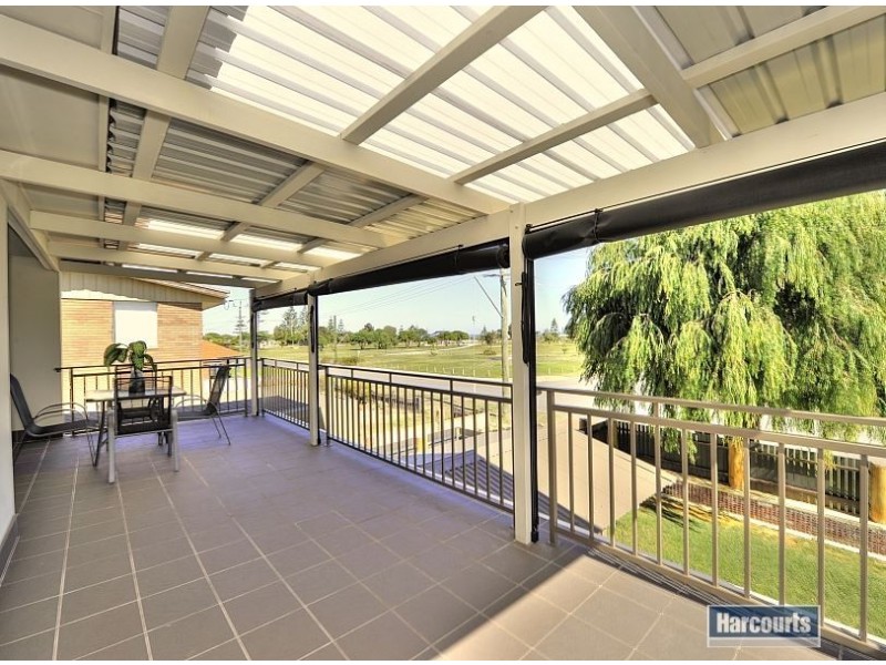 11 Cornwallis Road, Madora Bay WA 6210