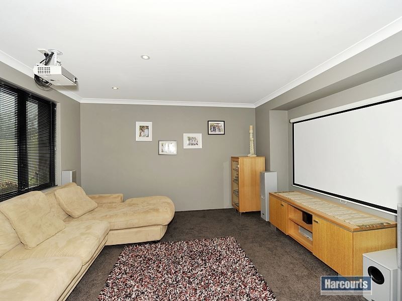 34 Iluka Road, Dawesville WA 6211