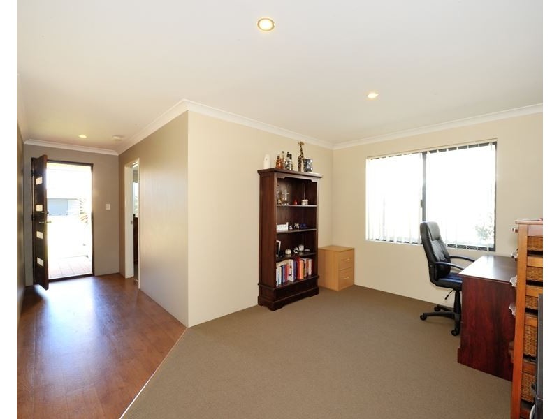 11 Colreavy Ramble, Baldivis WA 6171