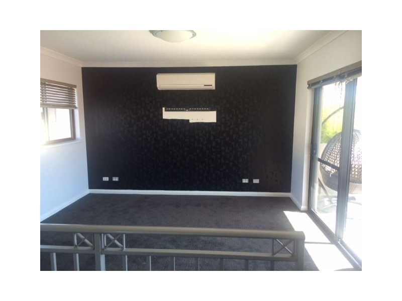 4/94 Parkin Street, Rockingham WA 6168
