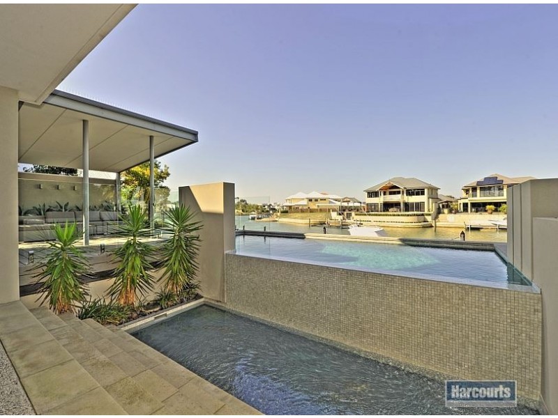 3 Waterlily Drive, Dudley Park WA 6210