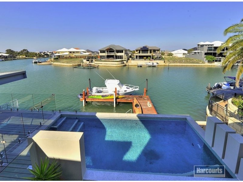 3 Waterlily Drive, Dudley Park WA 6210