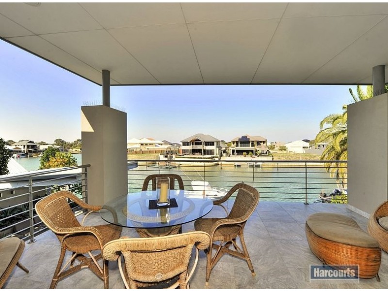 3 Waterlily Drive, Dudley Park WA 6210