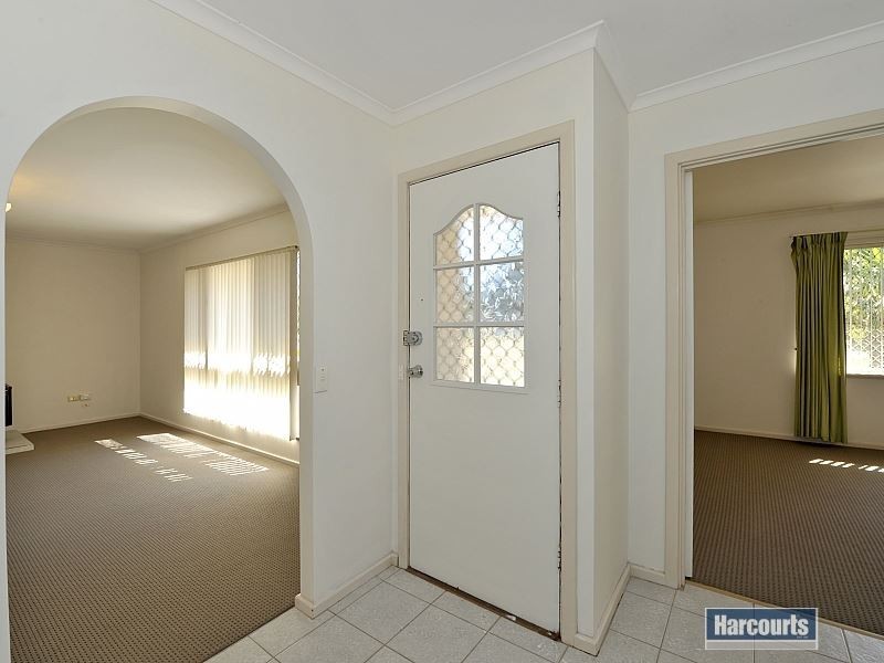 9 Derek Road, Coodanup WA 6210