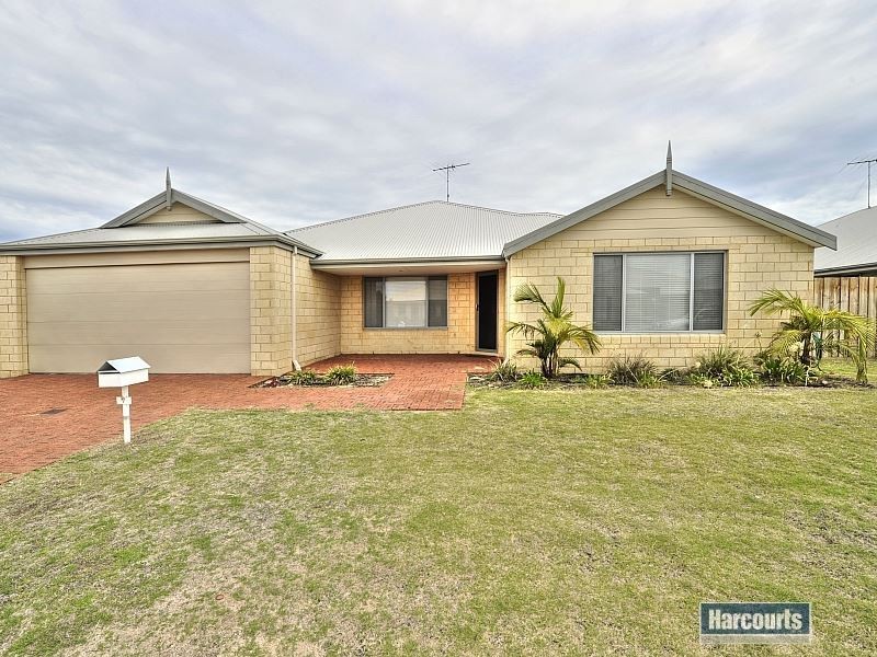 7 Senecio Way, Halls Head WA 6210