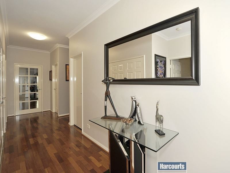 28 Rees Place, Wannanup WA 6210