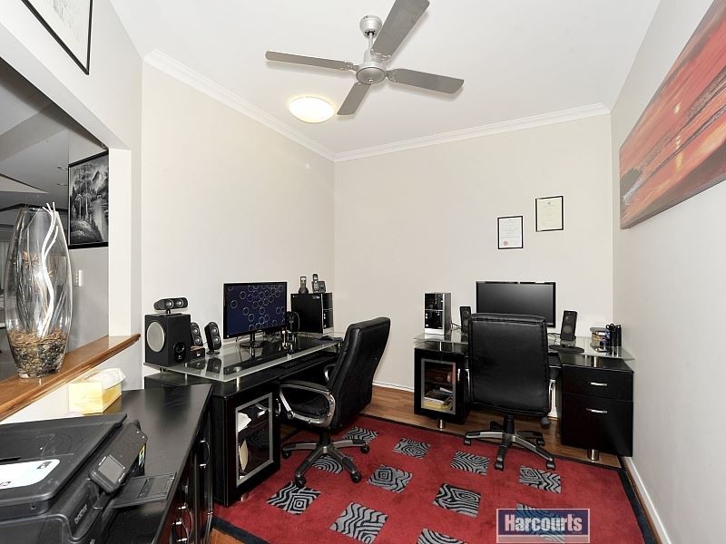 28 Rees Place, Wannanup WA 6210