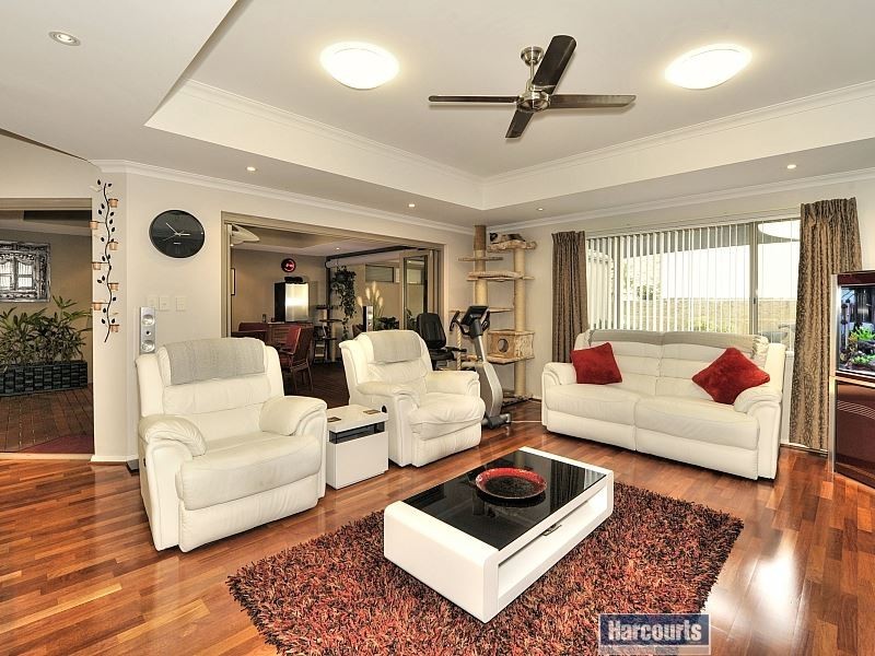 28 Rees Place, Wannanup WA 6210