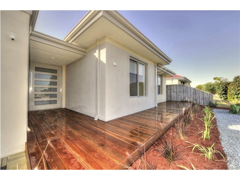 35 Karon Vista, Halls Head WA 6210