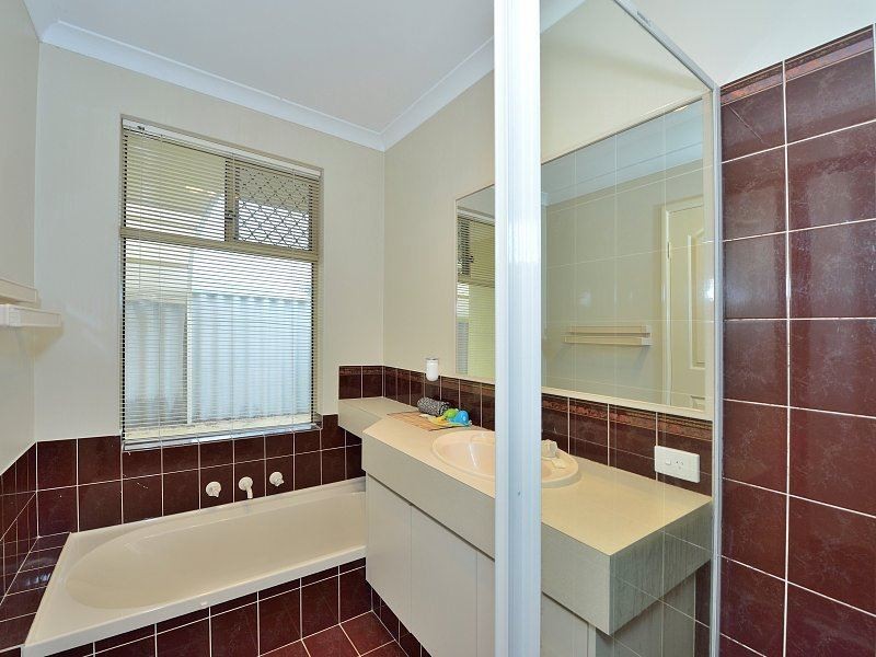 51 Ronsard Drive, San Remo WA 6210