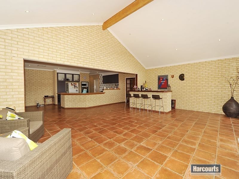 83 Bortolo Drive, Greenfields WA 6210