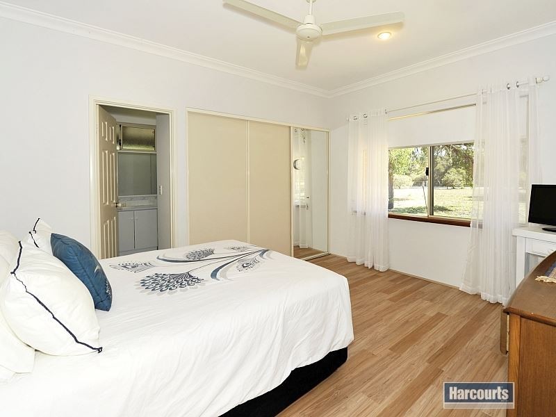 68 Serpentine Way, Stake Hill WA 6181