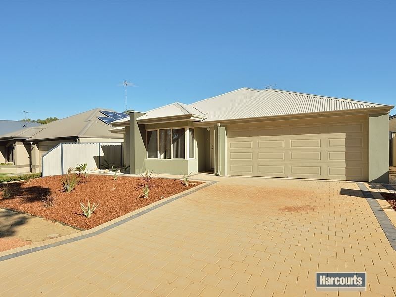 11 Anniston Loop, Meadow Springs WA 6210