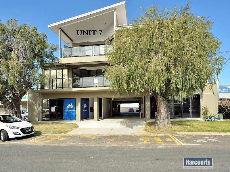7/15 Davey Street, Mandurah WA 6210