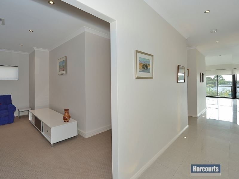 7/15 Davey Street, Mandurah WA 6210