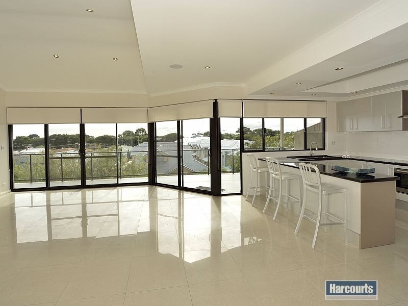 7/15 Davey Street, Mandurah WA 6210