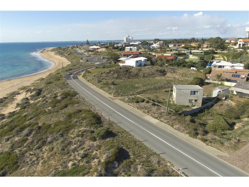 43 Halls Head Parade, Halls Head WA 6210