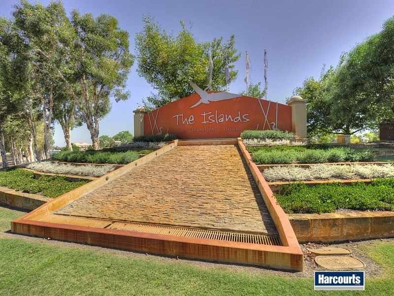 11 Erins Isle, Dudley Park WA 6210