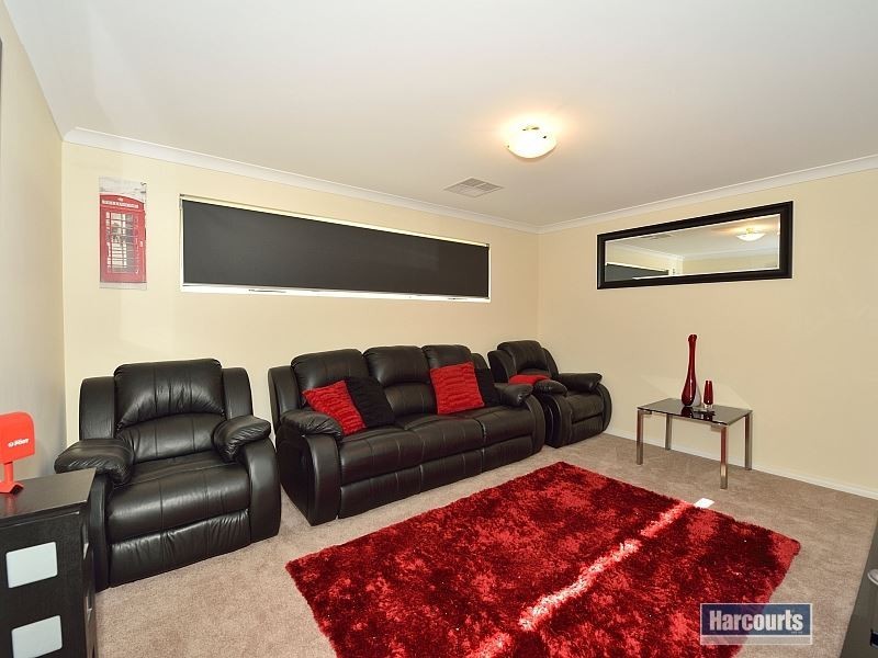 34 Skylark Loop, Erskine WA 6210