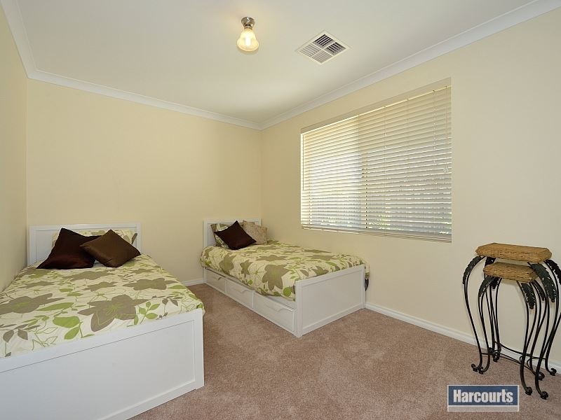 34 Skylark Loop, Erskine WA 6210