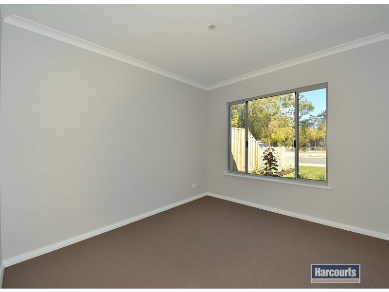 89 Hudson Drive, Dudley Park WA 6210