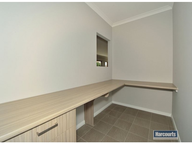 89 Hudson Drive, Dudley Park WA 6210