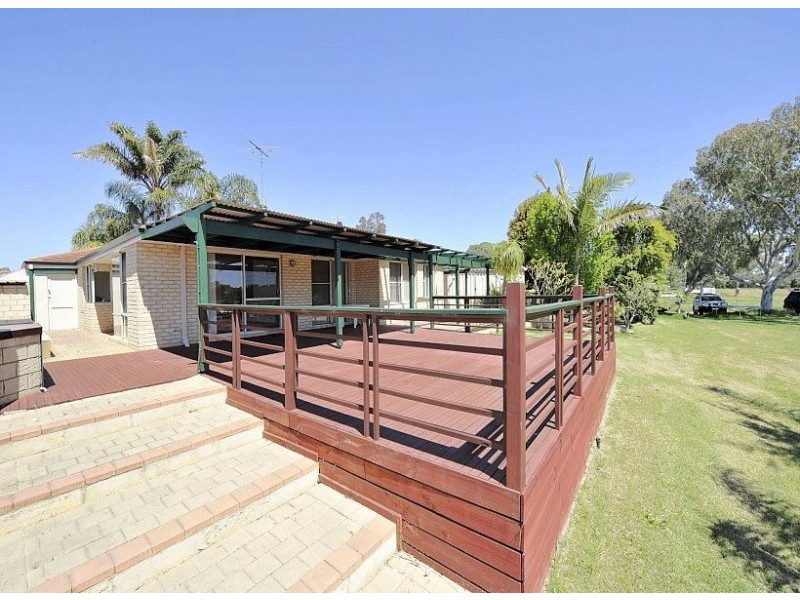 3 Foreshore Cove, South Yunderup WA 6208