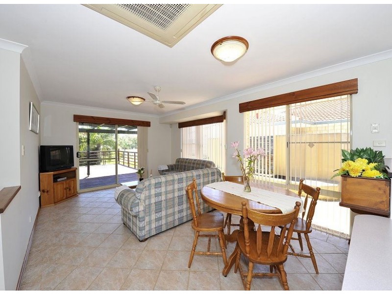 3 Foreshore Cove, South Yunderup WA 6208