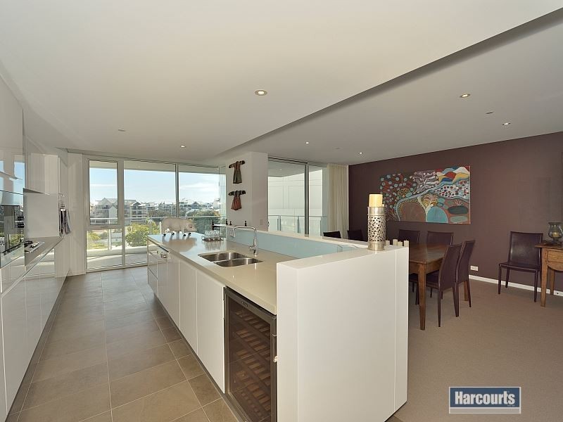 401/3 Marco Polo Drive, Mandurah WA 6210